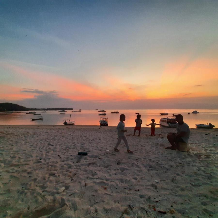 The Pulau Bungalow Lembongan Exterior foto